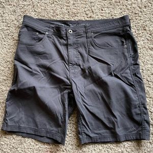 36/30 black prana shorts